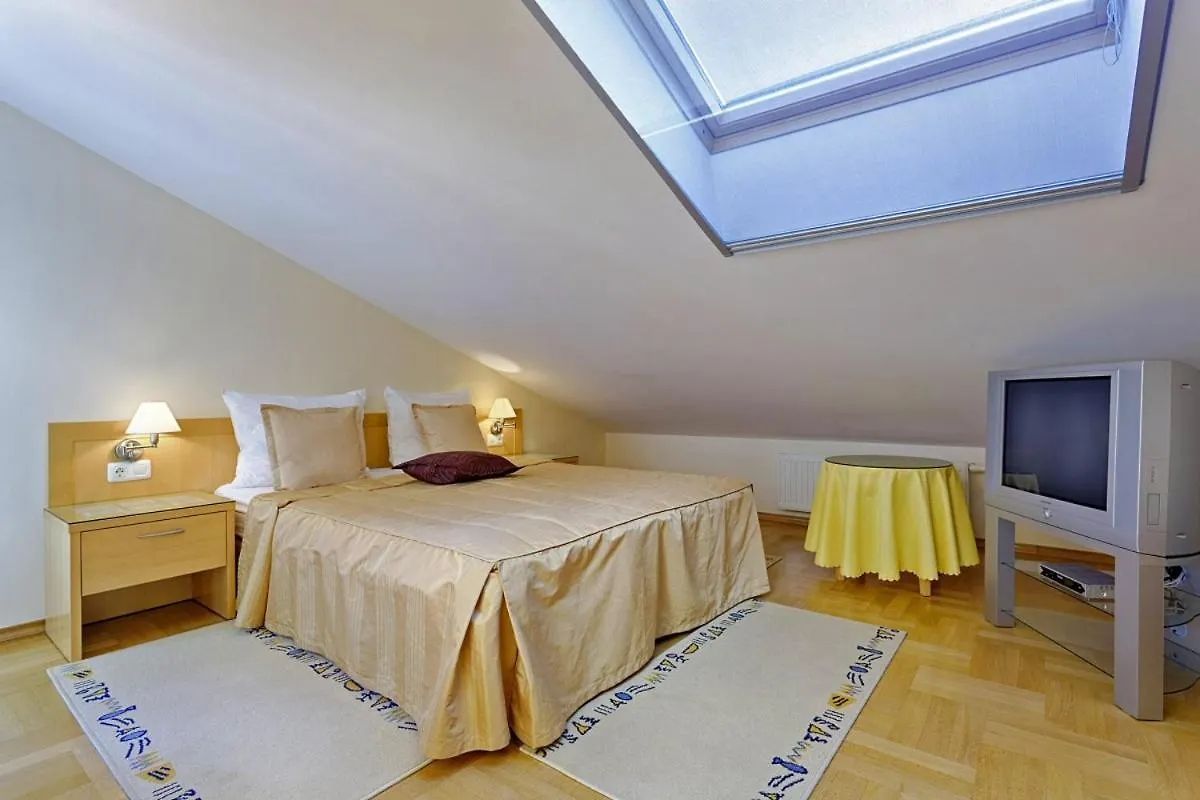 Lidia In Zadar - Nord-Dalmatien Hotel Guest house
